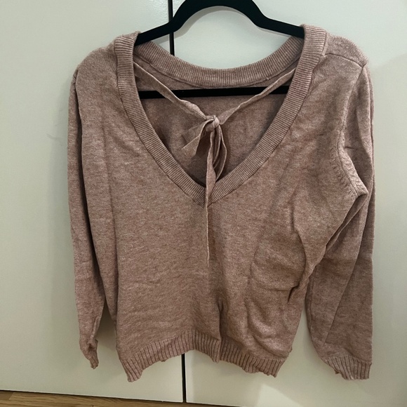 Rose colored open back knit top Size L - Picture 2 of 4